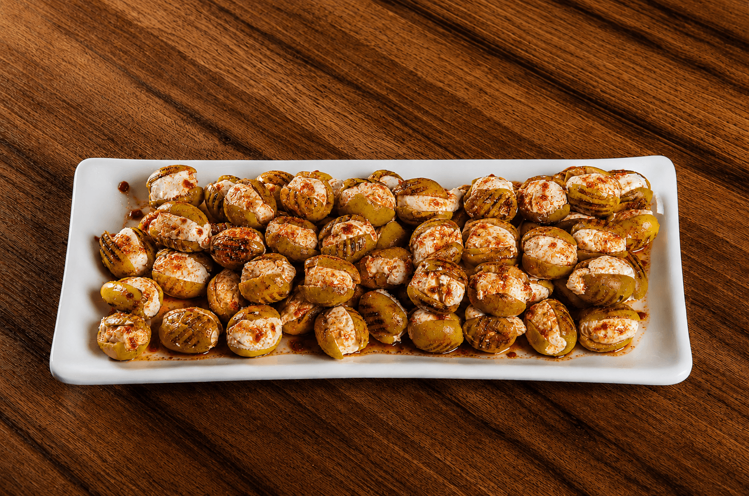 Green Olives with Spicy Labneh 250g